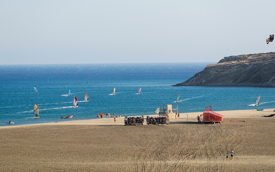 shutterstock_476293024_prasonisi_rhodes_windsurfing.jpg