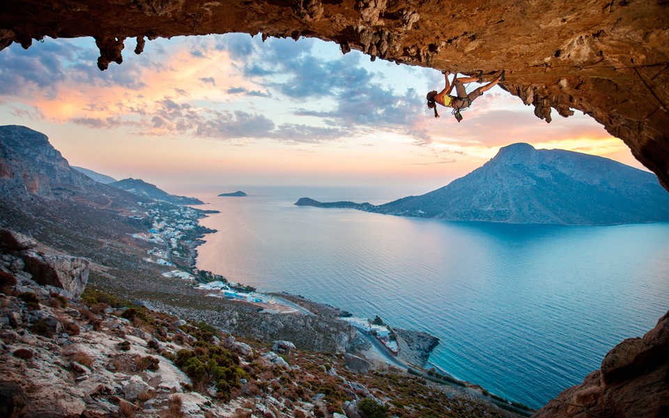 ROCK-CLIMB_KALYMNOS_08_SHUTTERSTOCK.jpg